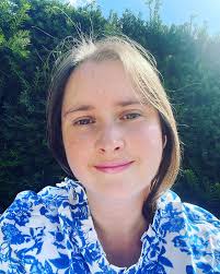 People following The Shadow Side