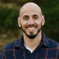 Alex Heyen's Instagram, Twitter & Facebook