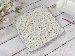 Free solid granny square crochet pattern and detail pictures of the block. Magnolia A Free Lace Crochet Granny Square Free Pattern Tutorial Kirsten Holloway Designs Kirsten Holloway Designs