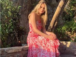 We did not find results for: Amalia Kwstopoyloy H Fwtografia Me Magio Poy Dhmosieyse Kai H Allagh Poy Ekane Sto Profil Ths Sto Instagram
