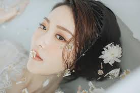 Scarlett Lam 芯寧| “ᴛᴀᴋᴇ ᴛʜᴇ ꜰɪʀꜱᴛ ꜱᴛᴇᴘ ɪɴ ꜰᴀɪᴛʜ. ʏᴏᴜ ᴅᴏɴ'ᴛ ʜᴀᴠᴇ ᴛᴏ ꜱᴇᴇ ᴛʜᴇ  ᴡʜᴏʟᴇ ꜱᴛᴀɪʀᴄᴀꜱᴇ, ᴊᴜꜱᴛ ᴛᴀᴋᴇ ᴛʜᴇ ꜰɪʀꜱᴛ ꜱᴛᴇᴘ.” —ᴍᴀʀᴛɪɴ ʟᴜᴛʜᴇʀ ᴋɪɴɢ ᴊʀ. 🌙