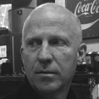 Rêv Worldwide: Employee Directory