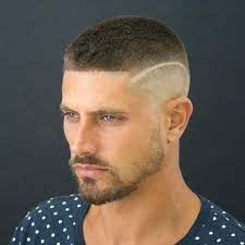 Coupe Buzz Raie Degrade A Blanc Menshairstyles Haarschnitt Herrenfrisuren Haarschnitt Manner