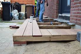 Die holz latten die ich für meinen blumenkasten verwende sind also 10 cm hoch, und 2,3 cm dick. Aussentreppe Fur Den Hauseingang Treppe Selber Bauen