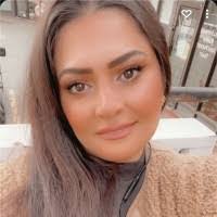 Samar Ayoub's Instagram, Twitter & Facebook