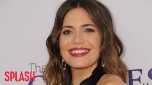 Although moore endured years of loneliness while being married to adams, she's thankful for where the journey led her — to love with goldsmith. Mandy Moore S Ex Husband Ryan Adams Apologises In Open Letter