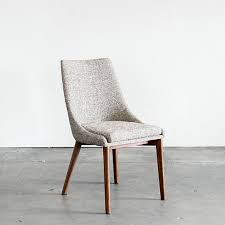 Super Comfortable And With The Perfect Combination Of Modern And Classic Lines The Pascal Cha Dining Chairs Midcentury Modern Dining Chairs Chic Dining Chairs