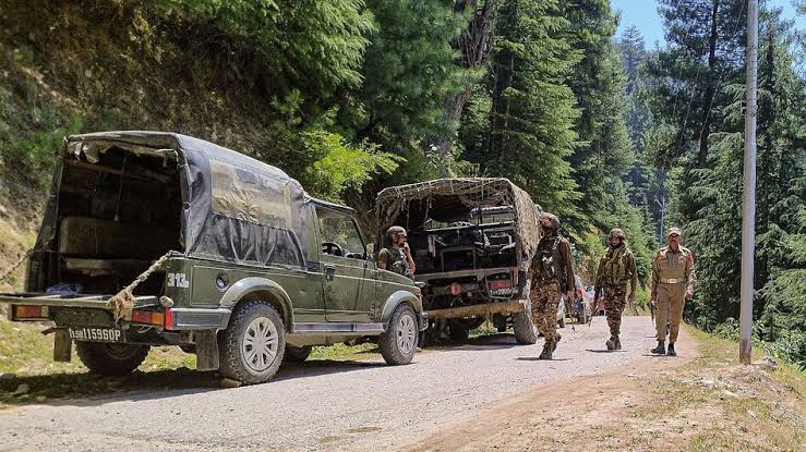 सीमा पार बैठे PAK आतंकियों की कमर तोड़ने के लिए जम्मू-कश्मीर में अब ऐसे किया जा रहा सपोर्ट सिस्टम पर प्रचंड प्रहार