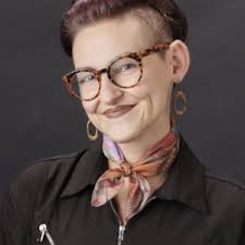 Sarah Rizzi's Instagram, Twitter & Facebook