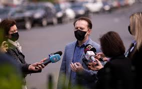 53,916 likes · 15,093 talking about this. Florin CiÈ›u Vreau SÄƒ Ne ReluÄƒm ActivitÄƒÈ›ile De Dinainte De Pandemie Cat Mai Repede Imi Este È™i Mie Dor SÄƒ Merg La Concerte La Mare Sau SÄƒ Beau O Cafea Pe TerasÄƒ Relaxat Video B1 Ro