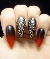 Black And Gold Ombre Stiletto Nails Black And Gold Black And Red Ombre Stiletto Vampire Nails Goth Nails Vampire Nails Gothic Nails