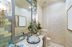 Kamar mandi yang bersih, cantik, dan memiliki susunan rapi akan menimbulkan rasa rileks bagi penggunanya. Mandi Mewah Ala Hotel Di Rumah Rumah Dan Gaya Hidup Rumah Com