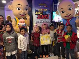 Hai bagi peminat upin & ipin yang belum menonton filem si kembar upin & ipin yang bertajuk upin & ipin jeng jeng jeng!. Blogger Movie Day Out Upin Ipin Jeng Jeng Jeng Denaihati