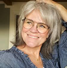 Does anyone have an idea what glaze combo has been used here? 🤩 (Picture  found