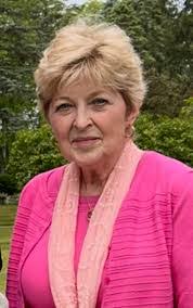 Victoria Mattera's Instagram, Twitter & Facebook