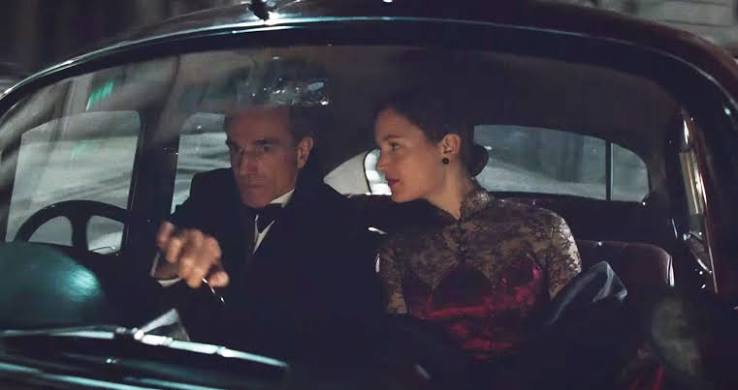 Phantom Thread' Review: Paul Thomas Anderson's Sneaky, Twisted Romcom