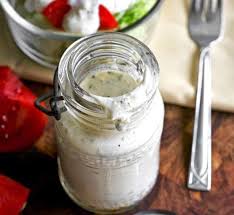 Une Vinaigrette Italienne Cremeuse Pour Faire Les Meilleures Salades Recipe In 2020 Italian Dressing Vinaigrette Greek Vinaigrette