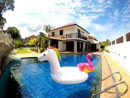 Penang airbnb has indoor slide, swing & hammock floor. Ivc Villa 61 Bungalow Wt Private Pool Bt Feringgi Bungalows For Rent In Ayer Itam Pulau Pinang Malaysia