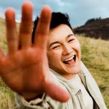 Bennie Rhodes's Instagram, Twitter & Facebook