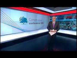 Lead presenter on bbc two's victoria derbyshire and the bbc news channel. Bbc News At 10 With Huw Edwards Youtube