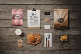 不可不知的線上線下餐廳營銷秘密 開餐廳創業 mockup creator restaurant branding mockup free psd