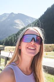 Neue Bilder, neue Perspektiven! 🤩 Johanna Puff fängt Julia Tannheimer in  einzigartigen Schnappschüssen ein