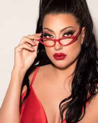 Sandra kao profesorka..?🤔 📷 @dejan_milicevic #SandraResic #Zadruga  #Zadruga4