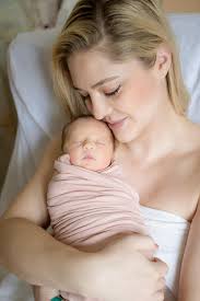 Wren Eleise Verhoff January 9, 2025 2:19am We are SO in love with our  little bundle of joy! She is healthy & so perfect 🎀