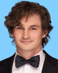 Kicking off our First Year Friday! Dr. Patrick Dickinson Hometown:  Sarasota, FL Med school: Alabama College of Osteopathic Medicine Hobbies:  fitness racing, CrossFit, anything Gators related, writing Fun Fact: I've  scuba dived