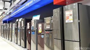 Terkait, harga kulkas 2 pintu saat ini sangat bervariasi, bisa dipilih sesuai dana dan kebutuhan. Promo Kulkas Aneka Merek Di Transmart Dan Carrefour