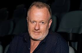 The rising cost of accommodation is the “single biggest threat” facing the  Edinburgh Festival Fringe, according to the Fringe Society's new chief  executive Tony Lankester 👇