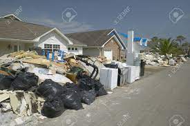 Maybe you would like to learn more about one of these? Row Of Vororthauser Mit Schutt Nach Dem Hurrikan Ivan In Pensacola Florida Lizenzfreie Fotos Bilder Und Stock Fotografie Image 20711718