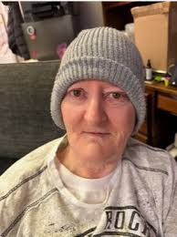 Esther Ashe's Instagram, Twitter & Facebook