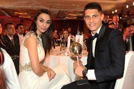 Bartosz kapustka już raz mógł trafić do legii warszawa. Klaudia Adamczyk Byla Dziewczyna Bartosza Kapustki Wrzucila Oblednie Seksowne Zdjecia Pilkarzu Czy Ci Nie Zal Super Express