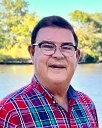 Enrique Shepard's Instagram, Twitter & Facebook