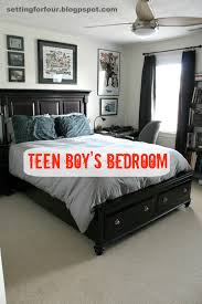 By the time kids are teenagers, they usually know what colors and style of decorating they like. Teenage Boy S Bedroom Setting For Four