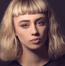 Roxanne Johns's Instagram, Twitter & Facebook