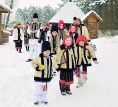 Agentia de turism deea travel international va ofera sejururi in romania, bulgaria, austria, spania, grecia, turcia, italia, ungaria, croatia. Revelion 2021 Bucovina Cu Demipensiune Si Foc De Artificii Pachet 5 Zile 4 Nopti 1699 Lei Pers Auhero