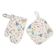 Tea towels, aprons and oven gloves(13). Cam Cam Copenhagen Kids Oven Glove Play Set In Pressed Leaves Rose