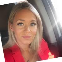 40+ perfiles de «Julie Pickard»