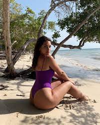 Por fin! El nuevo Ángel de Victorias Secret es talla 42 - High on Fashion