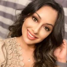 Shirley Guardia's Instagram, Twitter & Facebook