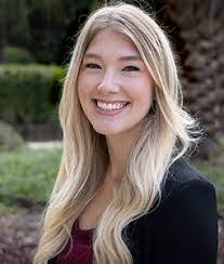 Savannah Arnold's Instagram, Twitter & Facebook