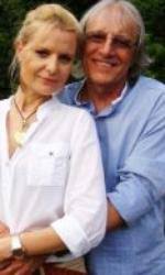 Sotia lui mihai constantinescu vine cu vesti noi. Vesti De UltimÄ OrÄ Despre Mihai Constantinescu Artistul Se AflÄ In Moarte CerebralÄ Mesajul EmoÈionant Al Lui Adrian Daminescu Glow Magazin