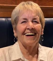 Lisa Racicot's Instagram, Twitter & Facebook