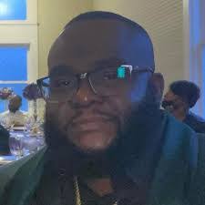 Dorothy Ginn's Instagram, Twitter & Facebook