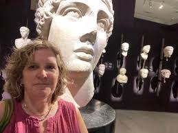 Kris Forrest's Instagram, Twitter & Facebook