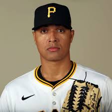 Pirates place righty reliever