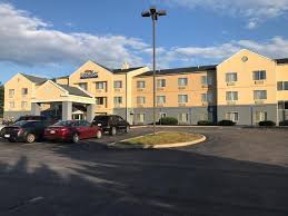 Maybe you would like to learn more about one of these? Baymont By Wyndham Chambersburg Chambersburg Pennsylvania Us Reservations Com