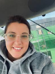 Juggling the many hats during this season of life-wife, mom, corporate  employee, farm hand, and taking advantage of the many benefits State Farm  offers me as an employee. This week my desk